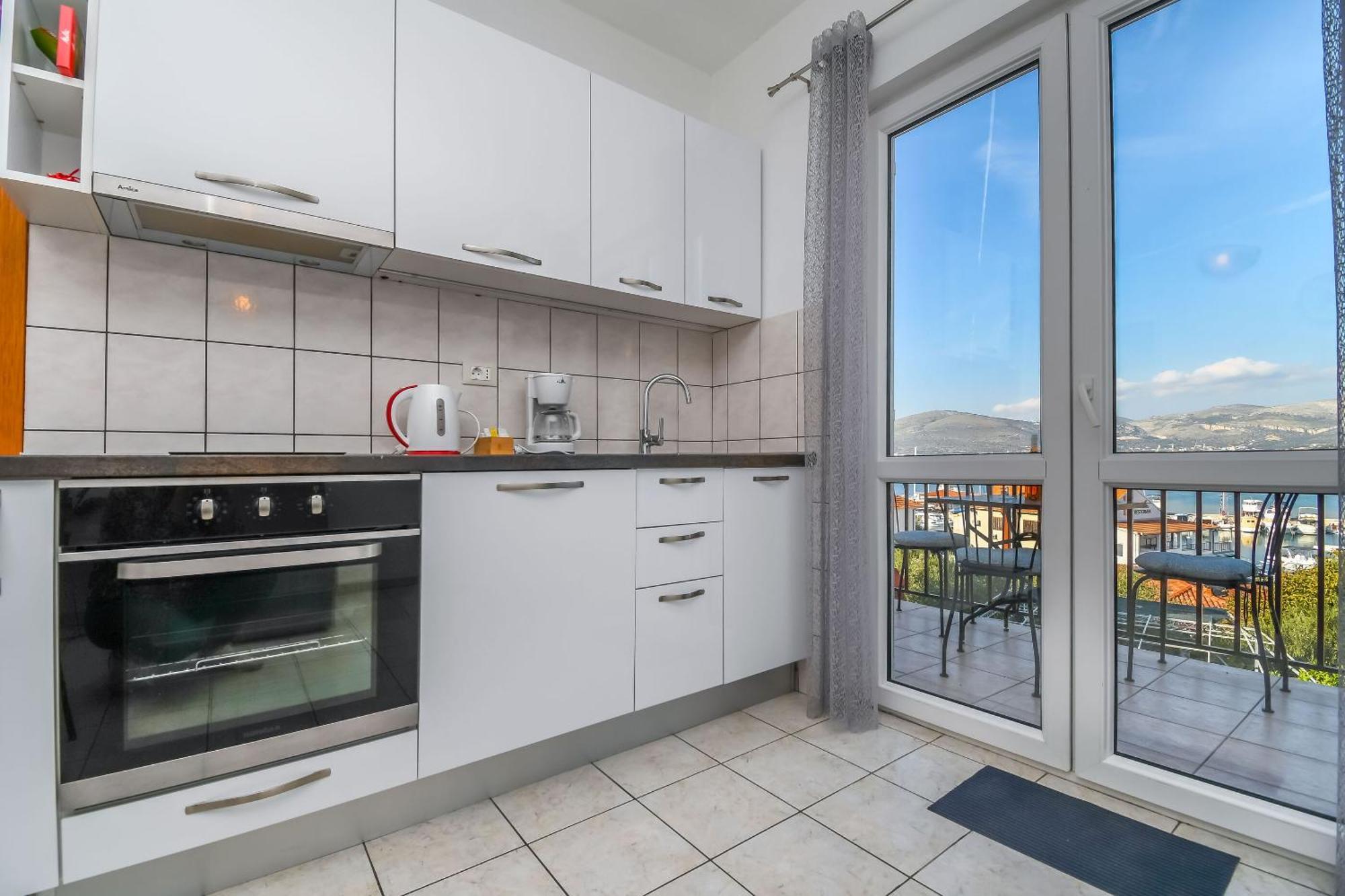 Apartment Mara Τρογκίρ Εξωτερικό φωτογραφία