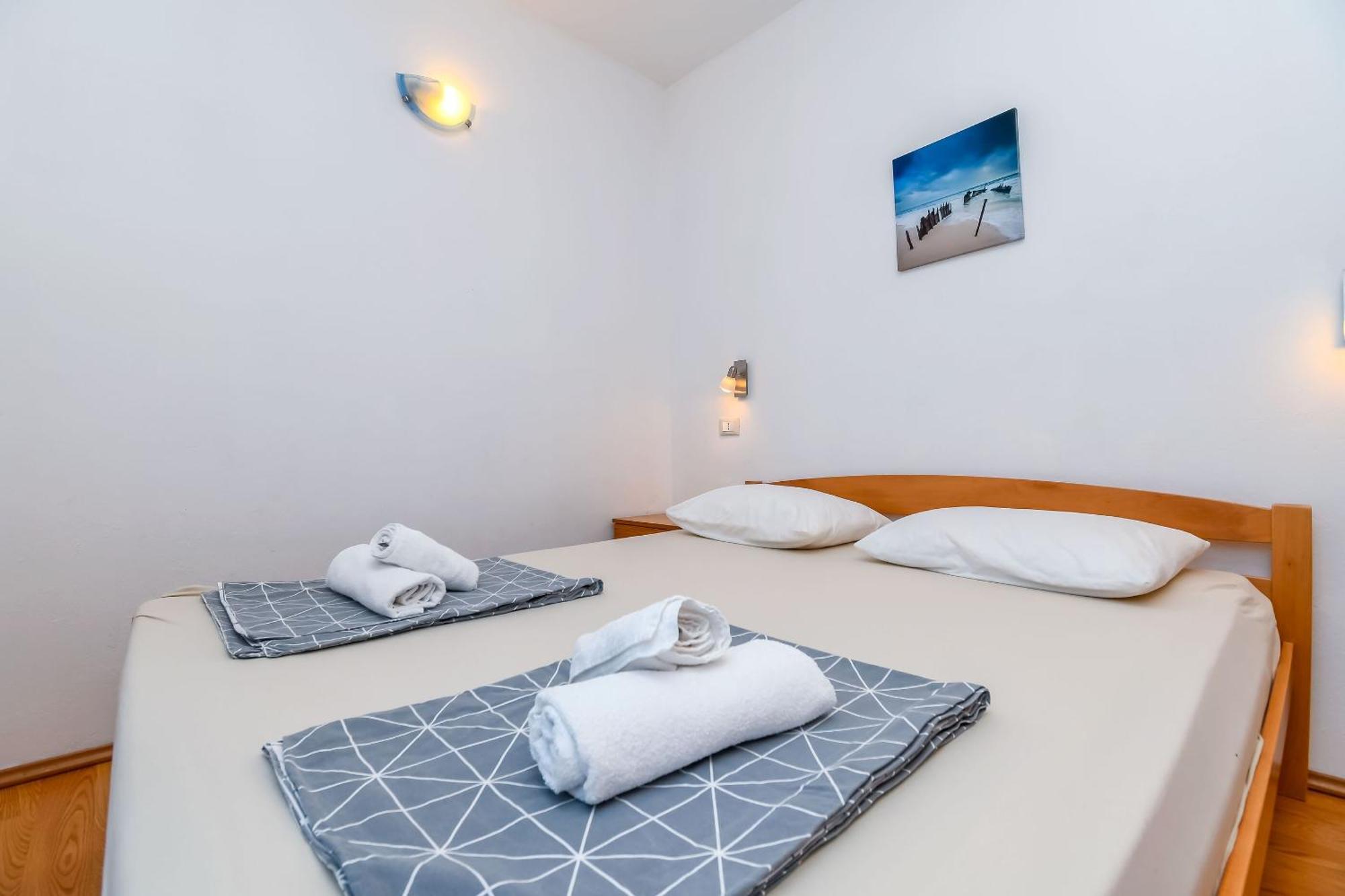 Apartment Mara Τρογκίρ Εξωτερικό φωτογραφία