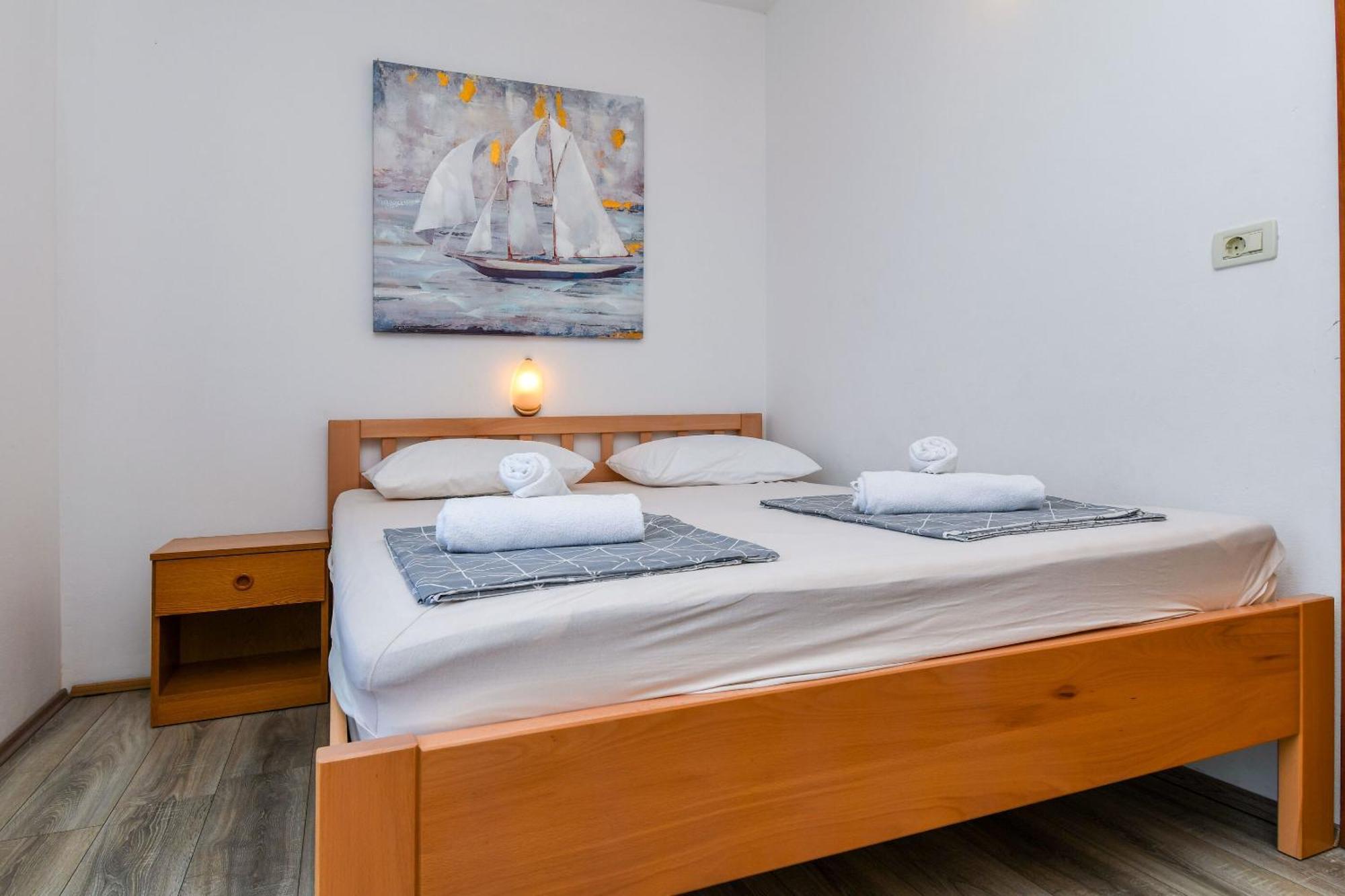 Apartment Mara Τρογκίρ Εξωτερικό φωτογραφία