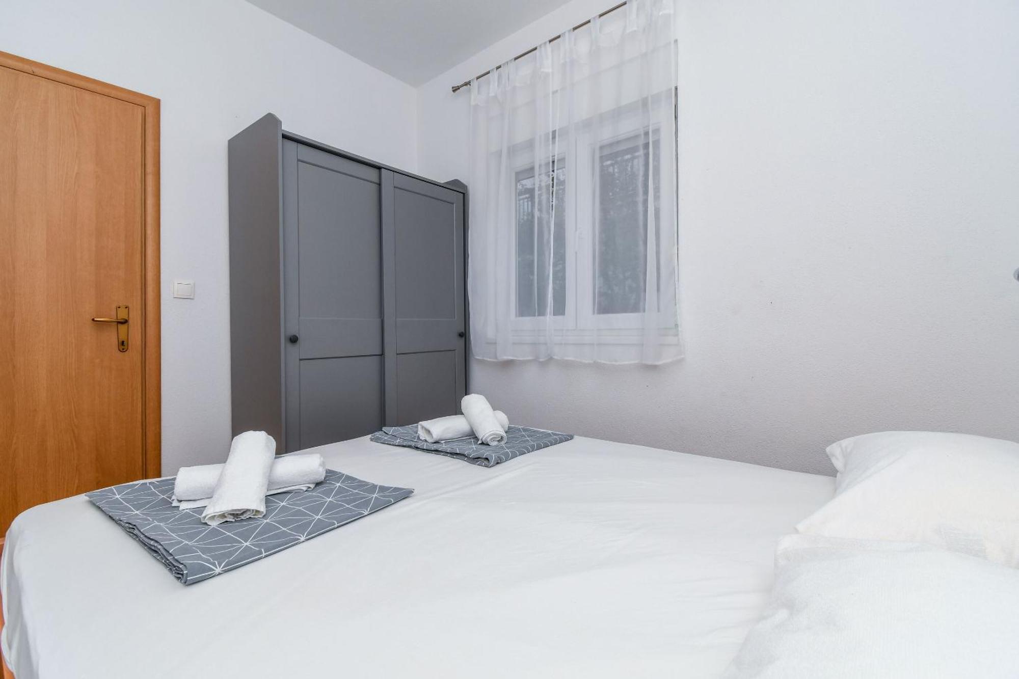 Apartment Mara Τρογκίρ Εξωτερικό φωτογραφία